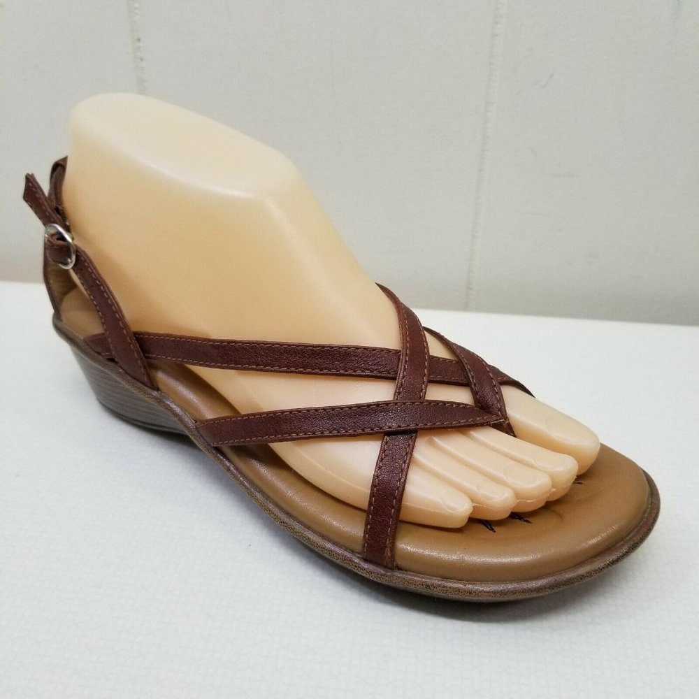 Born 6 Sandals Comfort Shoes Brown Leather Thong